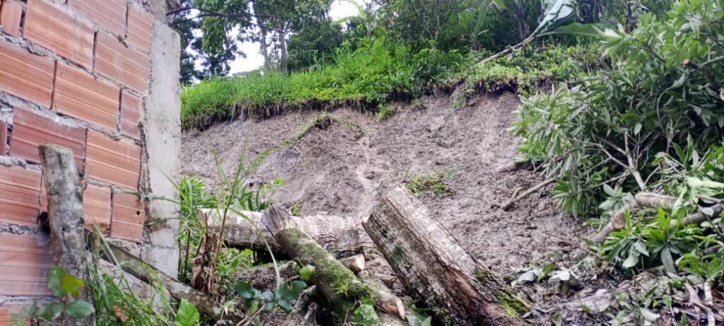 Lluvias causan inundaciones, colapsos de viviendas y obstrucciones viales en Táchira
