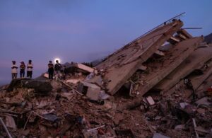 Los españoles fallecidos en los terremotos de Venezuela suben a 32 y hay 142 desaparecidos – AlbertoNews
