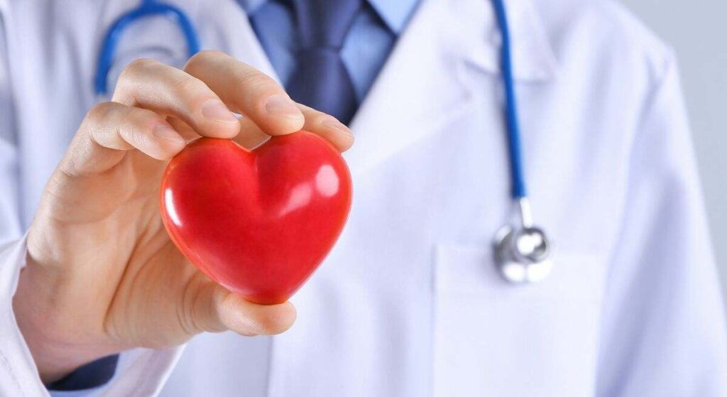 Los expertos en cardiología coinciden: el calor puede aumentar el riesgo de eventos cardíacos en pacientes cardiovasculares