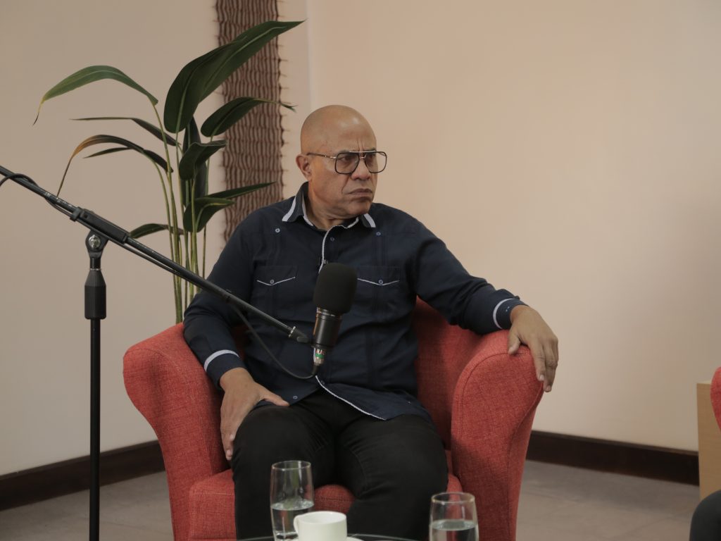 Luis Manuel Farías, presidente de la Cruz Roja Venezolana: «Cuando todo está rojo, solo se ve la humanidad”