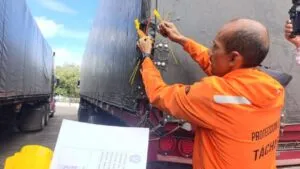 Más de 140 gandolas con ayuda humanitaria colombiana y venezolana han salido del Táchira a zonas afectadas por los sismos – AlbertoNews