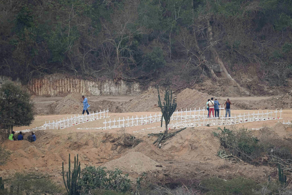 Más de 200 víctimas de los terremotos siguen sin ser reclamadas en La Guaira, según el chavismo