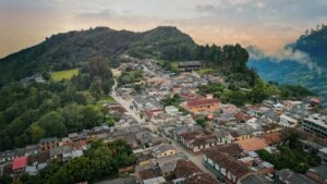 Masacre en el Macizo Colombiano: hallan tres cuerpos en Almaguer, Cauca