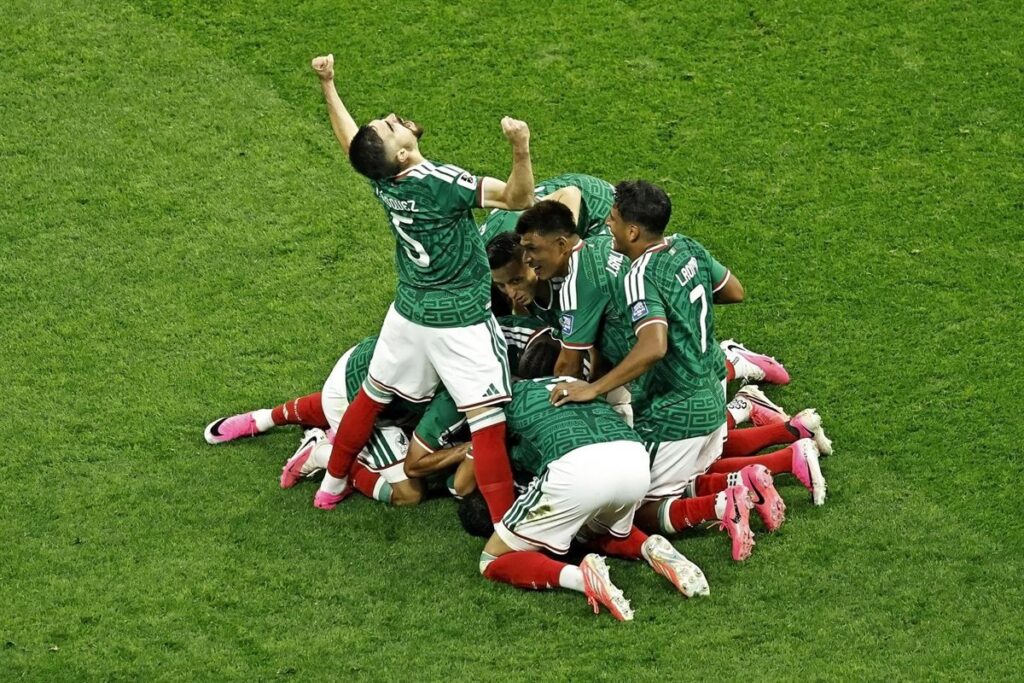 México se crece en el Azteca