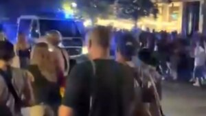 Miedo y caos en Berlín: un muerto y 16 heridos tras el atropello masivo de una camioneta durante el Día del Orgullo
