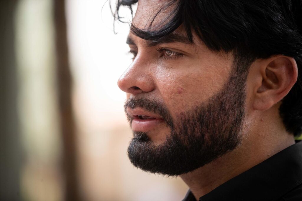 Míster Universo Venezuela dio el último adiós a su novio tras buscarlo durante 17 días entre los escombros