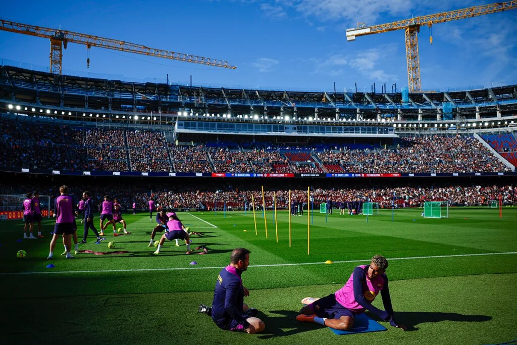Muere un operario en el primer accidente mortal en las obras del nuevo Camp Nou
