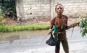 Mujer armada con machete siembra terror