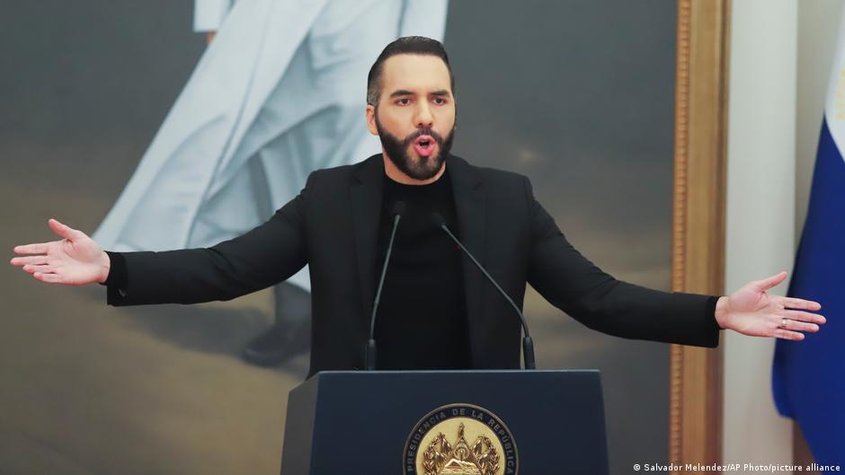 Nayib Bukele defiende reelección indefinida en El Salvador