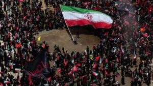 ORIENTE PRÓXIMO | Irán advierte de una guerra «total» si EEUU continúa «dos o tres días más» con sus ataques | elperiodico.com