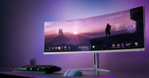 Philips sacude este final de mes la gama alta de los monitores gaming hundiendo el precio de su espectacular Evnia 49M2C8900L