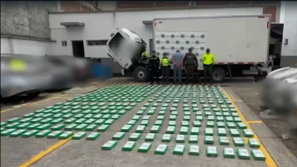 Policía de Cali incauta cocaína y marihuana camufladas en alimentos y fibra de vidrio