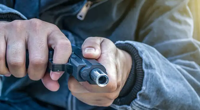 Policía de Mara asesina a tiros a su pareja