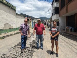 «Por los grifos de nuestras casas salen aguas servidas»