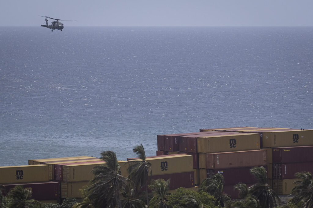 Preparan plan de restauración de la costa de La Guaira