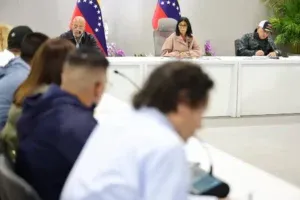 Presidenta (E) Delcy Rodríguez encabezó reunión del Estado Mayor para coordinar campamentos transitorios tras doble terremoto en Venezuela