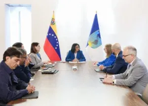 Presidenta (E) Delcy Rodríguez se reunió con directivos del Banco Interamericano de Desarrollo para acordar hoja de ruta multilateral