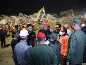 Presidenta (E) supervisa trabajos de recuperación en La Guaira