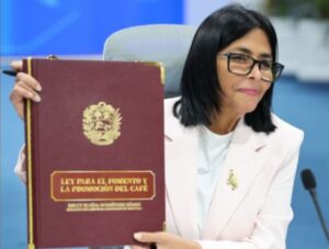 Promulgan leyes para impulsar el cacao y el café