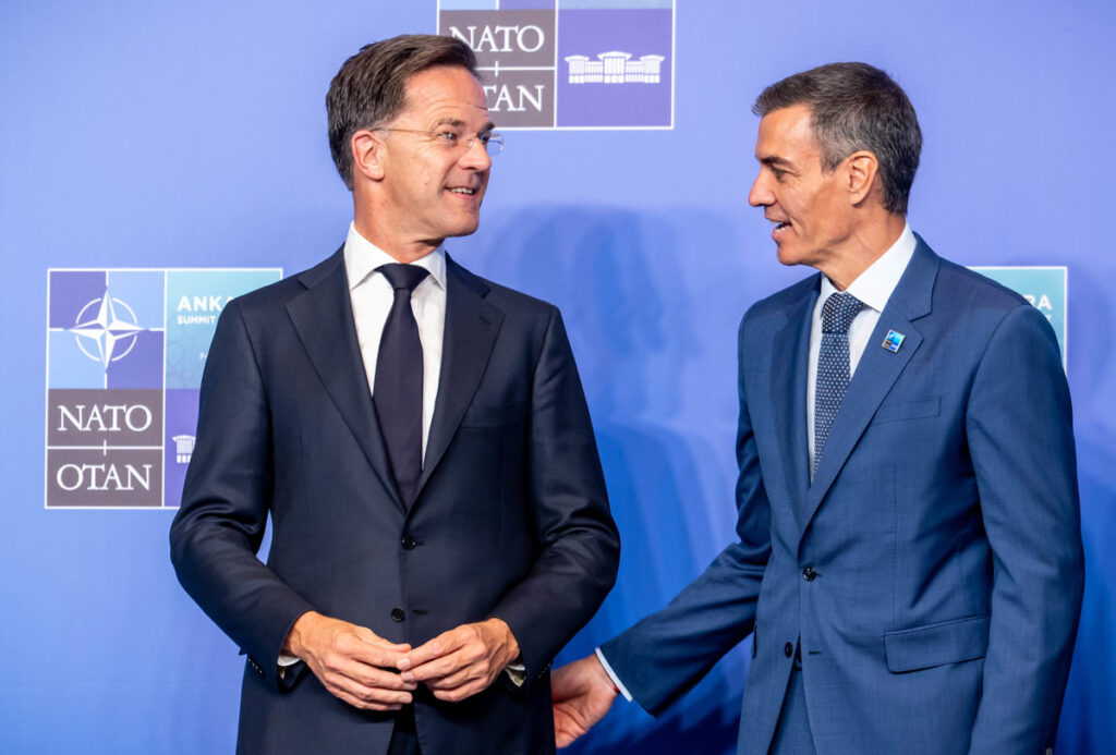 Sánchez se toma "con paciencia" las amenazas de Trump con quien ha hablado sobre el Mundial "sin ninguna tirantez"