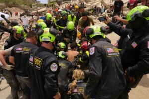 Se elevan a 2.295 los fallecidos por el doble terremoto de hace una semana en Venezuela | elmundo.es