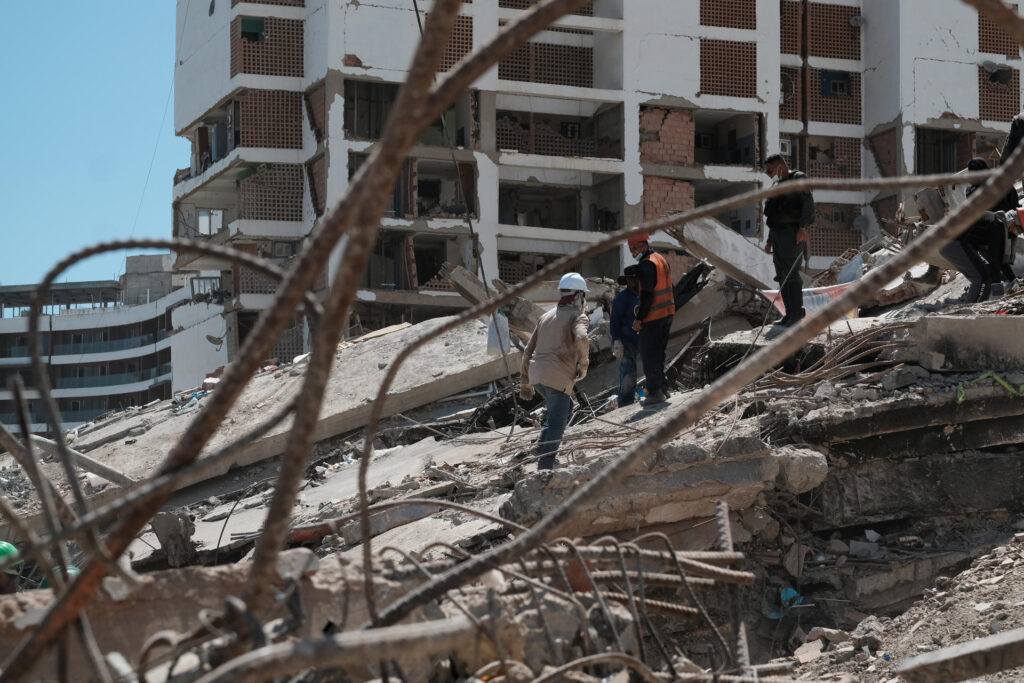 Se elevó a 3.811 la cifra de fallecidos por los terremotos en Venezuela
