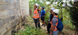 «Significa que necesitan ayuda»: Inspectores voluntarios de la UCV se enfrentaron a la tristeza de las etiquetas rojas en Carayaca