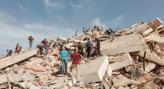 Suben a 3.685 los fallecidos por terremotos en el país