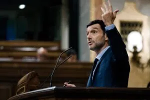 Sumar confirma que el decreto de vivienda prorrogará los alquileres hasta 2028 y negociará medidas antidesahucios | europapress.es