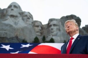 Trump resalta que EEUU es la nación más poderosa del mundo en discurso por 250 años de Independencia – Efecto Cocuyo