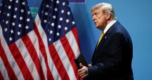 Trump vuelve a Washington con la guerra de Irán reabierta y sin más opción que la militar