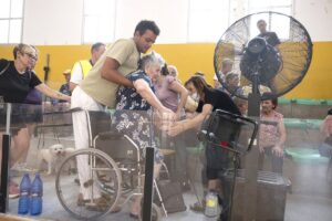 Un total de 16 municipios y barrios y 15.000 personas desalojadas a causa del incendio de la Vall d’Uixó (Castellón) | europapress.es