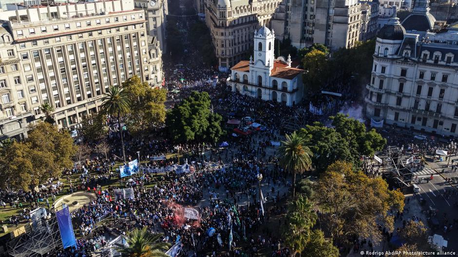 Vuelven las protestas en Argentina contra ajuste de Milei