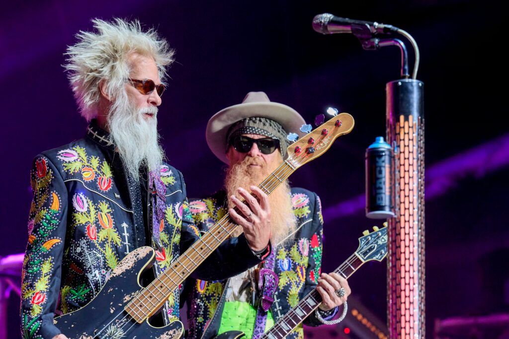 ZZ Top, un humorado grupo de exhibición sin rastro de fútbol