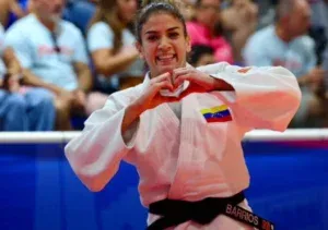 ¡Orgullo venezolano! Anriquelis Barrios conquista el oro centroamericano en Santo Domingo 2026