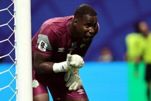 ¿Quién es Mpasi? El portero de RD Congo que ha sorprendido a todos en la eliminatoria frente a Inglaterra | elmundo.es